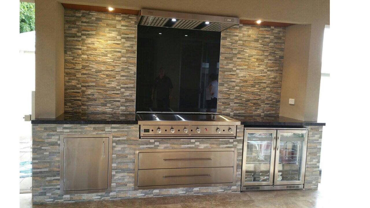 Infresco 1200mm Slim Line Top Exit Exhaust Hood